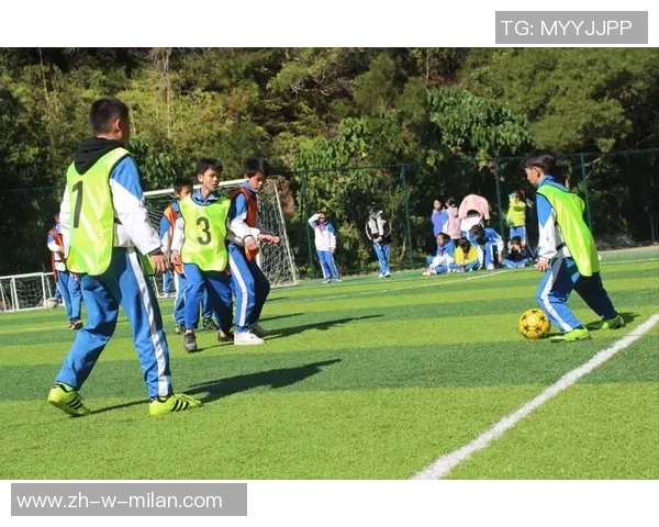 篮球与足球双星争锋演绎绿茵球场与硬木赛场的巅峰对话